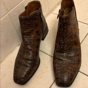 Brown Leather Woman Ankle Boots